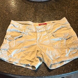 UNIONBAY Women's Tan Cargo Shorts